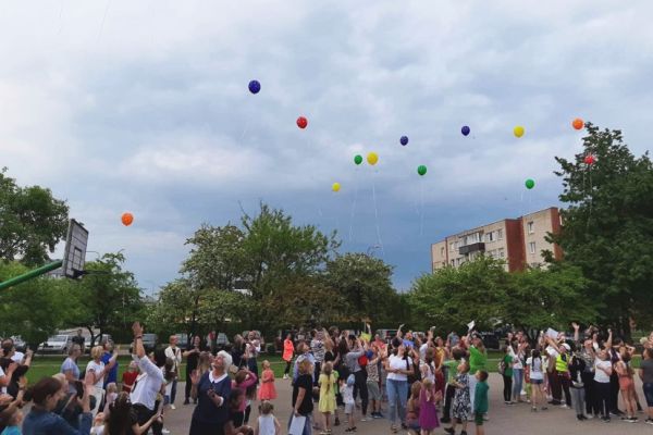 MOKYKLOS BENDRUOMENĖS ŠVENTĖ „PABŪKIME KARTU“