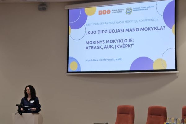 DALYVAUTA RESPUBLIKINĖJE MOKYTOJŲ KONFERENCIJOJE