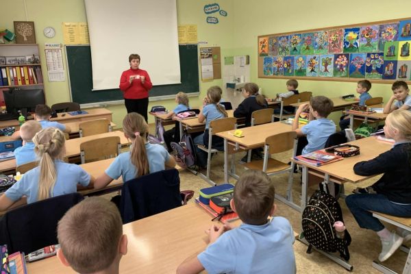 PAMOKĖLĖS TREČIŲ KLASIŲ MOKINIAMS „KAIP IŠVENGTI TRAUMŲ?“