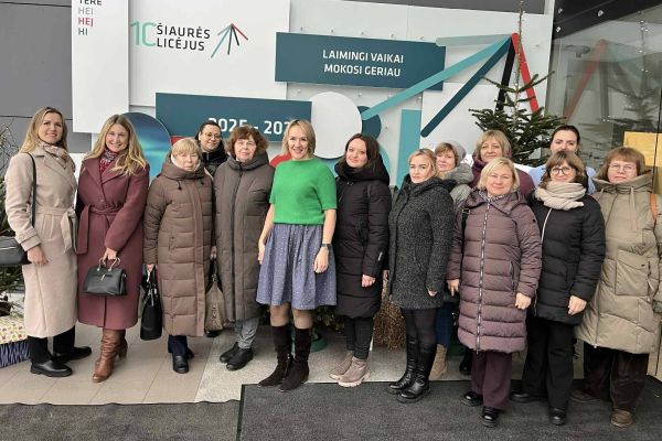 LYDERYSTĖ ŠVIETIME