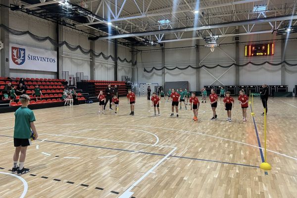 Kvadrato pusfinaliai Širvintose!