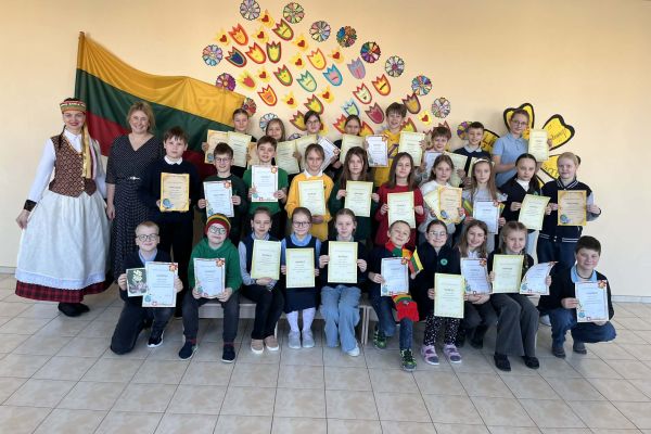 KOL GYVA KALBA – GYVA IR LIETUVA