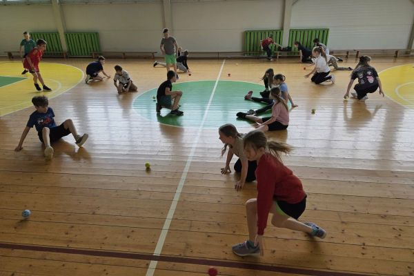 VELYKĖLĖS TREČIOSE KLASĖSE